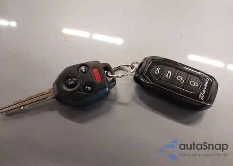 2015 Subaru Impreza 2.0I Premium из США, поврежденный, VIN JF1GPAC69F8284485